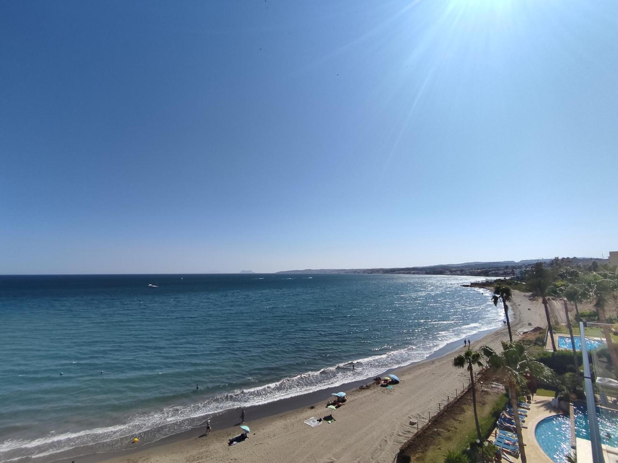Front Sea View Penthouse Apartment Естепона Екстериор снимка