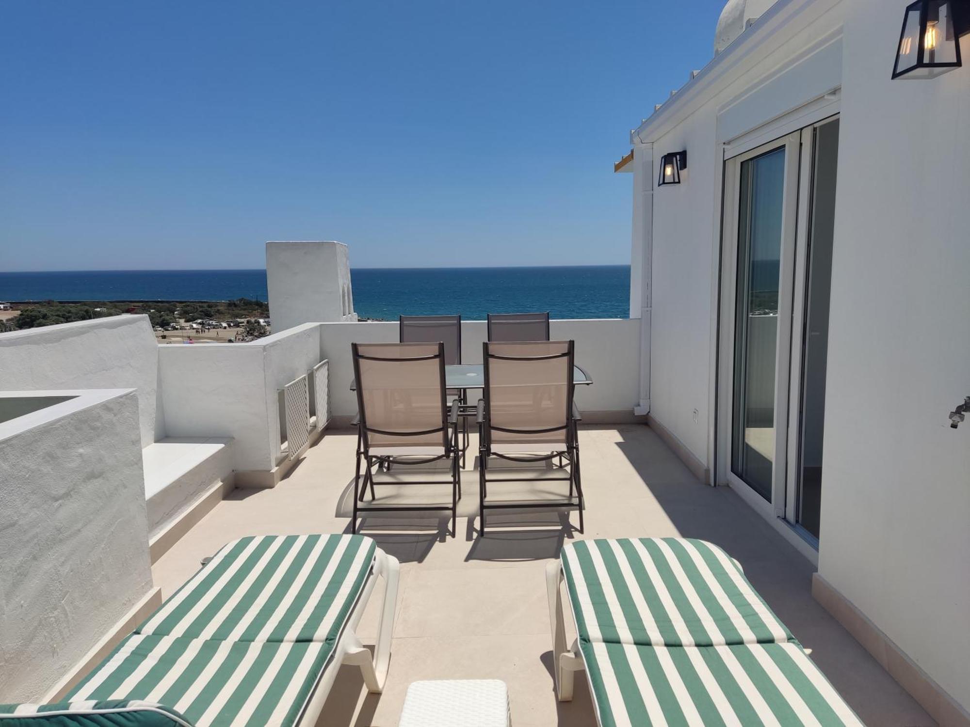Front Sea View Penthouse Apartment Естепона Екстериор снимка